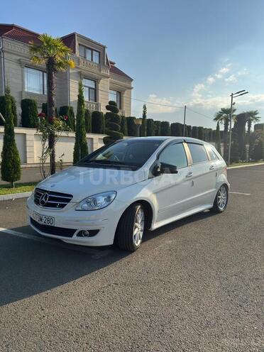 Mercedes B 170 2008, 193,000 km - 1.7 l - Bakı
