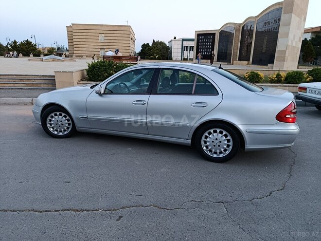 Mercedes E 220 d 2004, 430,000 km - 2.2 l - Bakı