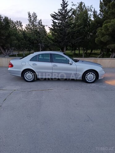 Mercedes E 220 d 2004, 430,000 km - 2.2 l - Bakı