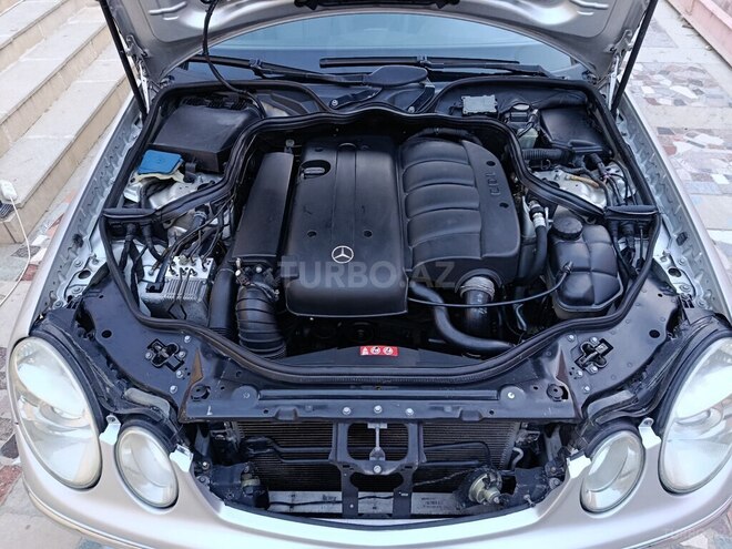 Mercedes E 220 d 2004, 430,000 km - 2.2 l - Bakı