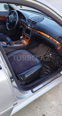 Mercedes E 220 d 2004, 430,000 km - 2.2 l - Bakı