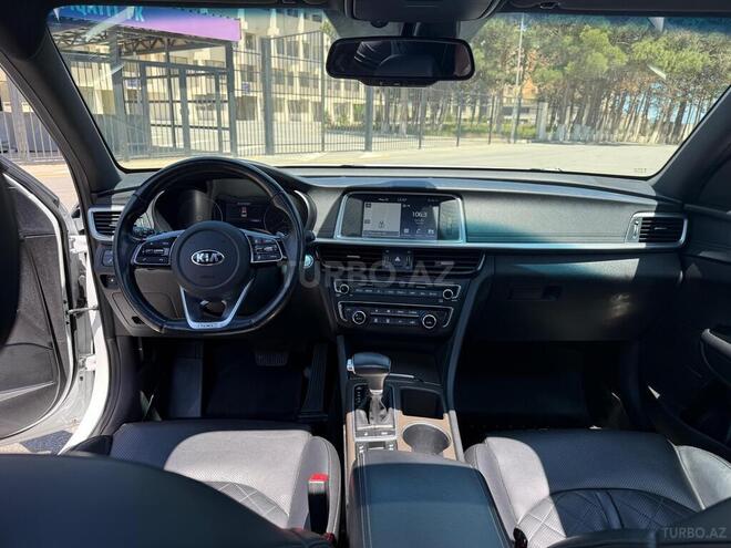 Kia Optima-12