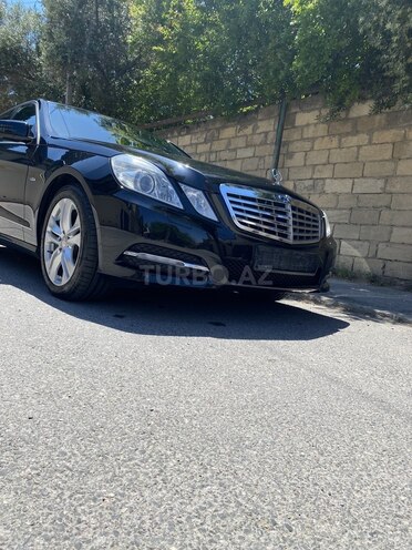 Mercedes E 350 2009, 210,500 km - 3.5 l - Bakı