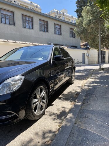 Mercedes E 350 2009, 210,500 km - 3.5 l - Bakı