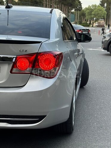 Chevrolet Cruze 2015, 220,147 km - 1.4 л - Sumqayıt