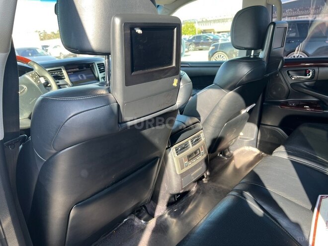 Lexus LX 570 2013, 180,000 km - 5.7 л - Bakı
