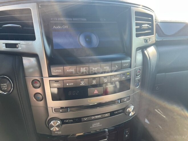 Lexus LX 570 2013, 180,000 km - 5.7 л - Bakı