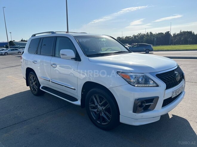 Lexus LX 570 2013, 180,000 km - 5.7 л - Bakı
