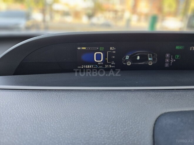 Toyota Prius 2017, 217,000 km - 1.8 l - Bakı