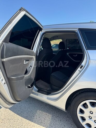 Hyundai i30 2014, 212,000 km - 1.6 л - Bakı