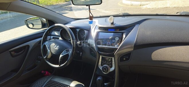 Hyundai Elantra 2011, 323,003 km - 1.8 l - Gəncə