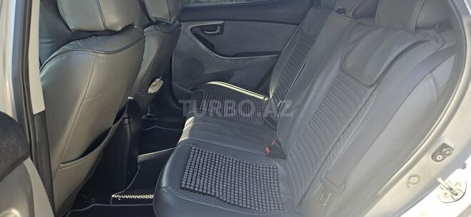 Hyundai Elantra 2011, 323,003 km - 1.8 l - Gəncə