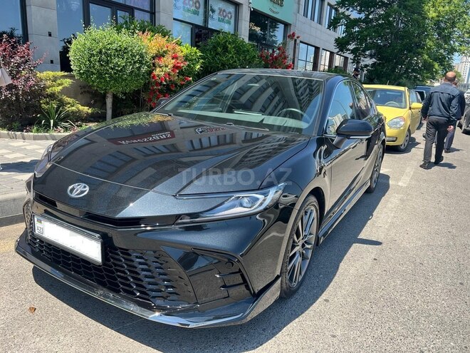 Toyota Camry 2024, 9,900 km - 2.0 l - Bakı