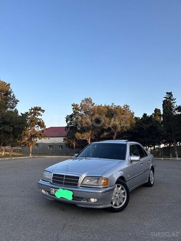 Mercedes C 240 1999, 355,000 km - 2.4 l - Bakı