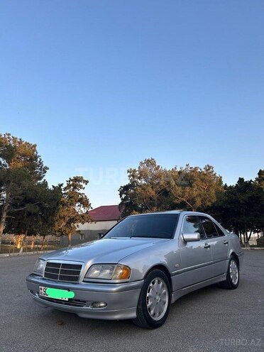 Mercedes C 240 1999, 355,000 km - 2.4 l - Bakı