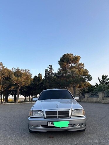 Mercedes C 240 1999, 355,000 km - 2.4 l - Bakı