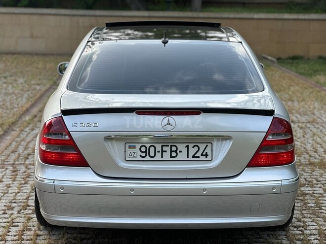Mercedes E 320 2002, 269,500 km - 3.2 l - Bakı