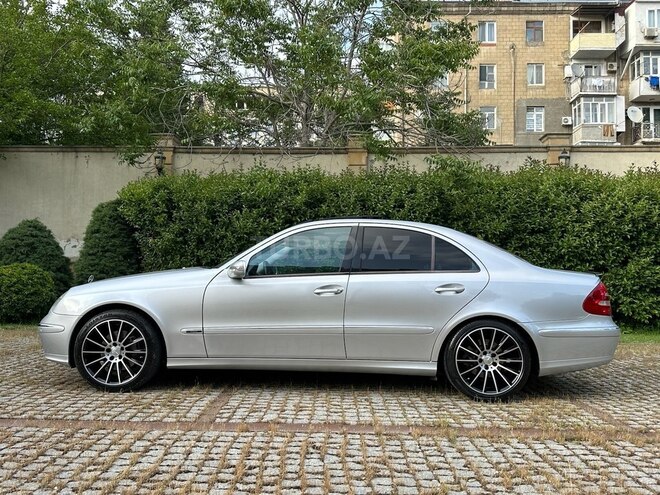 Mercedes E 320 2002, 269,500 km - 3.2 l - Bakı