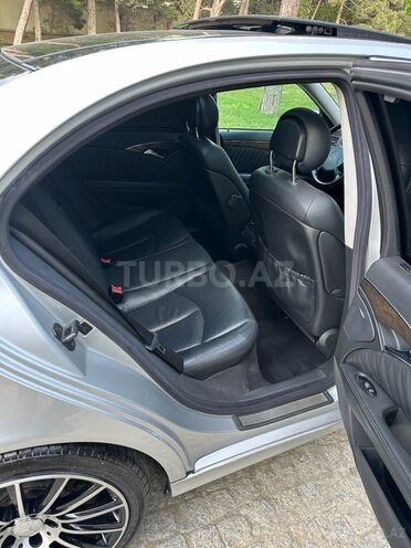 Mercedes E 320 2002, 269,500 km - 3.2 l - Bakı