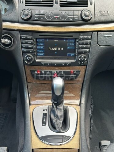 Mercedes E 320 2002, 269,500 km - 3.2 l - Bakı