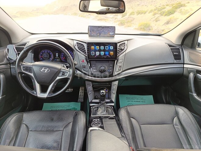 Hyundai i40 2013, 245,000 km - 2.0 l - Bakı