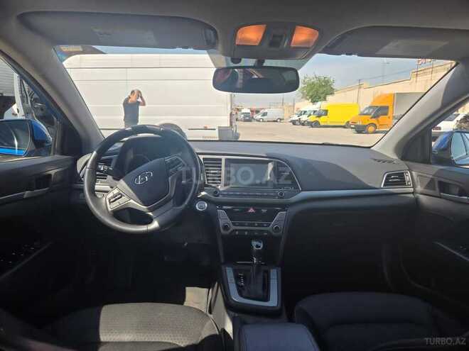 Hyundai Elantra 2016, 220,480 km - 2.0 l - Bakı