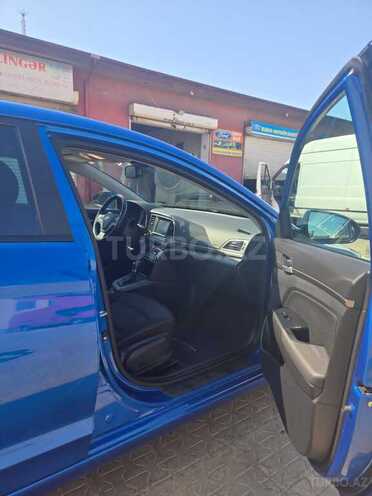 Hyundai Elantra 2016, 220,480 km - 2.0 l - Bakı