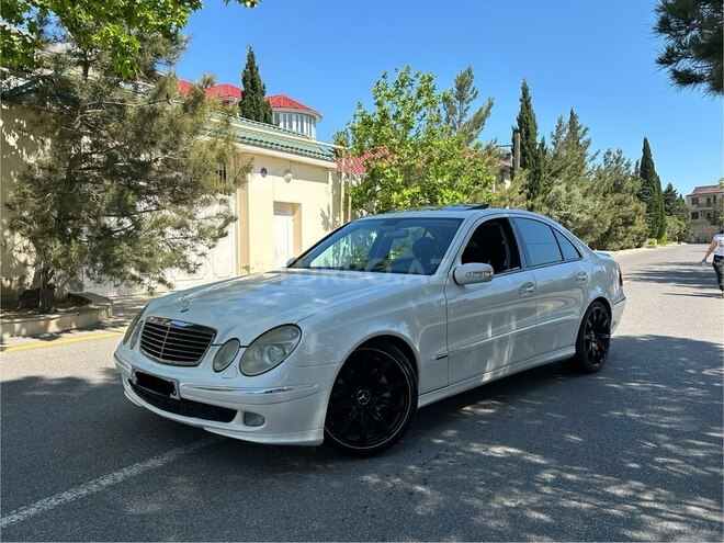 Mercedes E 240 2005, 297,000 km - 2.4 l - Bakı