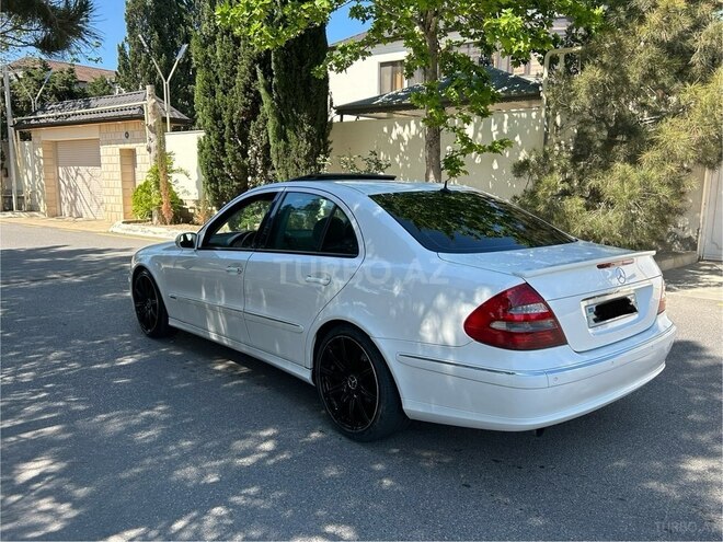 Mercedes E 240 2005, 297,000 km - 2.4 l - Bakı