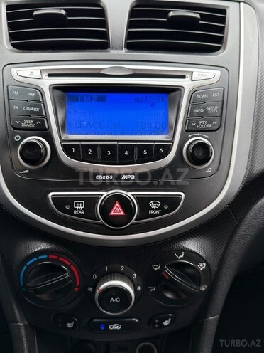 Hyundai Accent 2013, 165,000 km - 1.6 л - Bakı