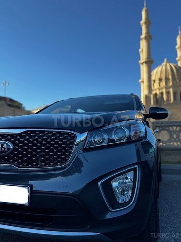 Kia Sorento-4