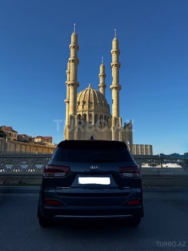 Kia Sorento-3