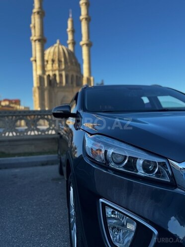 Kia Sorento-10