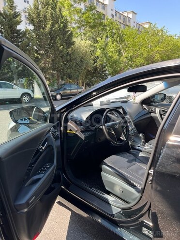 Hyundai Grandeur 2015, 240,000 km - 2.2 л - Bakı