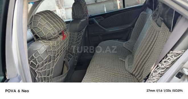 Mercedes E 240 2000, 394,000 km - 2.6 l - Bakı