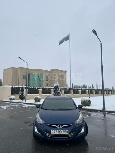 Hyundai Elantra 2015, 240,000 km - 1.8 l - Ağcabədi
