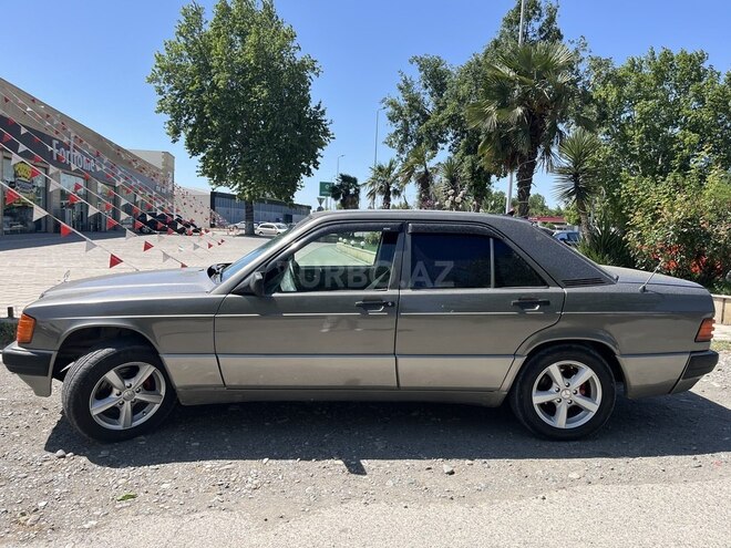 Mercedes 190 1991, 455,577 km - 2.6 л - Bərdə