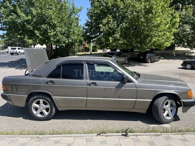 Mercedes 190 1991, 455,577 km - 2.6 л - Bərdə