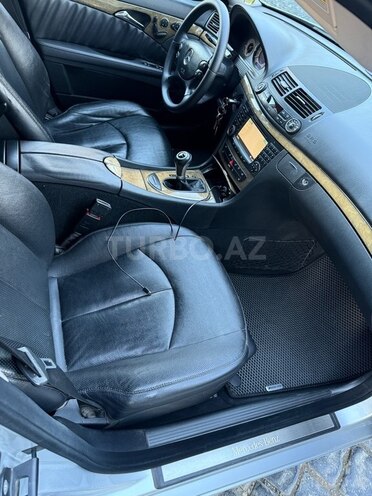 Mercedes E 350 2007, 250,000 km - 3.5 l - Bakı