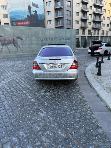 Mercedes E 350 2007, 250,000 km - 3.5 l - Bakı