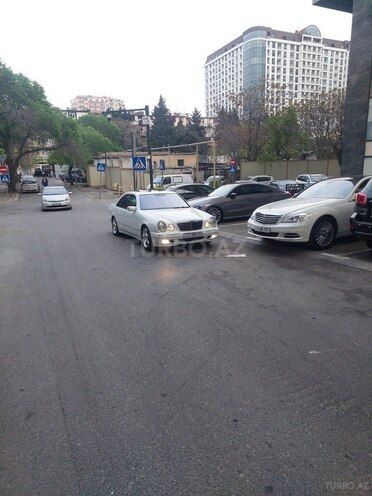 Mercedes E 320 1999, 278,000 km - 3.2 l - Bakı