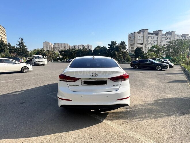 Hyundai Avante 2015, 155,000 km - 1.6 l - Bakı