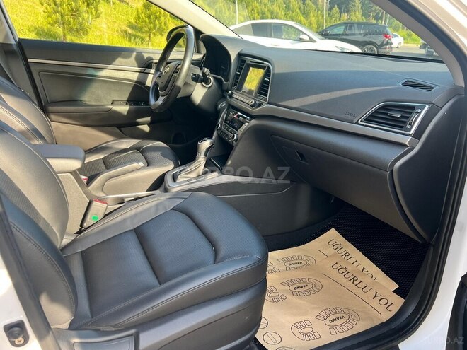 Hyundai Avante 2015, 155,000 km - 1.6 l - Bakı