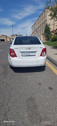 Chevrolet Aveo-4