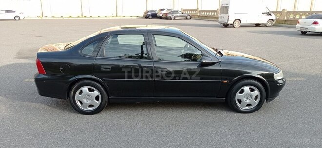 Opel Vectra 2001, 233,200 km - 1.6 l - Bakı