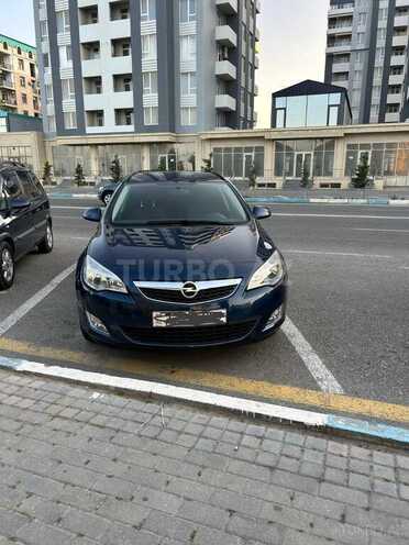 Opel Astra 2011, 220,000 km - 1.4 l - Sumqayıt