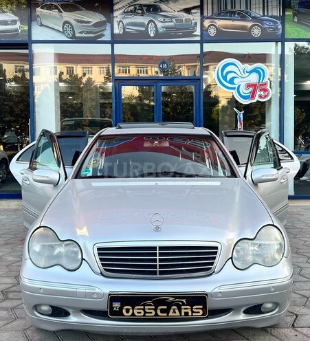 Mercedes C 240 2001, 217,000 km - 2.4 l - Sumqayıt