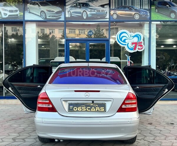 Mercedes C 240 2001, 217,000 km - 2.4 l - Sumqayıt