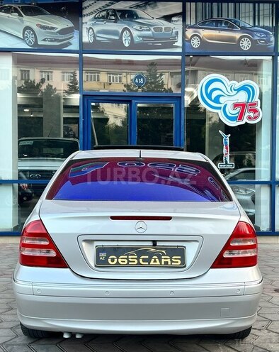 Mercedes C 240 2001, 217,000 km - 2.4 l - Sumqayıt