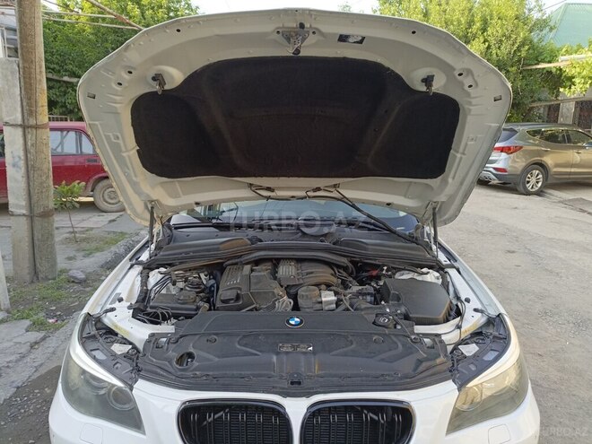 BMW 520 2007, 219,000 km - 2.0 l - Gəncə